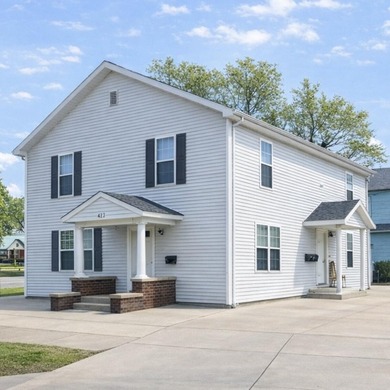 Beach Home For Sale in Michigan City, Indiana