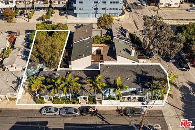 Beach Home For Sale in Venice, California
