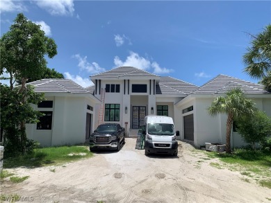 Beach Home For Sale in Sanibel, Florida