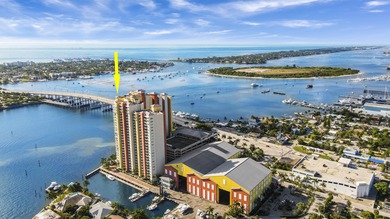 Beach Condo For Sale in Riviera Beach, Florida