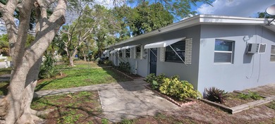 Beach Townhome/Townhouse For Sale in Vero Beach, Florida