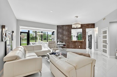 Beach Condo For Sale in Boca Raton, Florida