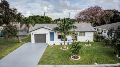 Beach Home For Sale in Boynton Beach, Florida