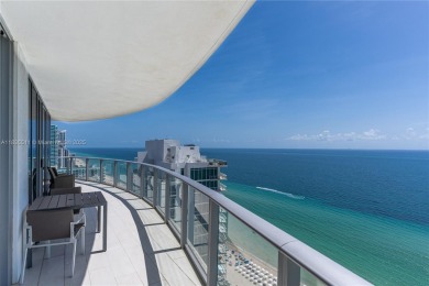 Beach Condo For Sale in Hollywood, Florida