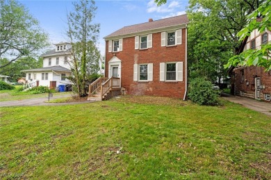 Beach Home Sale Pending in Cleveland, Ohio