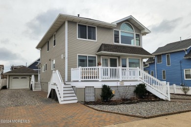 Beach Home For Sale in Lavallette, New Jersey