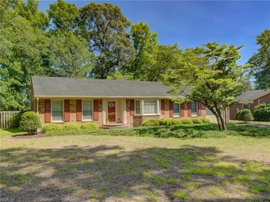 Beach Home For Sale in Suffolk, Virginia