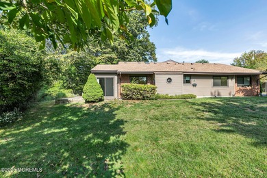 Beach Home For Sale in Red Bank, New Jersey