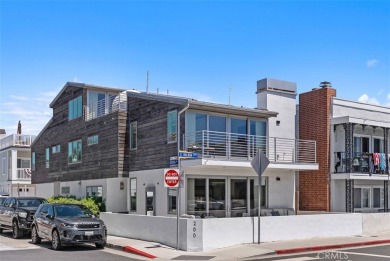 Beach Home For Sale in Newport Beach, California