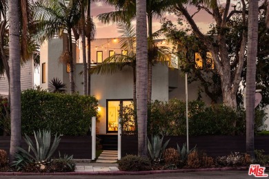 Beach Home For Sale in Venice, California