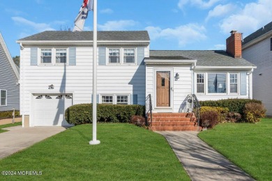 Beach Home For Sale in Spring Lake, New Jersey