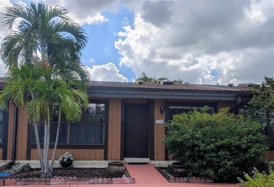 Beach Condo For Sale in Pembroke Pines, Florida