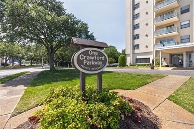 Beach Condo For Sale in Portsmouth, Virginia