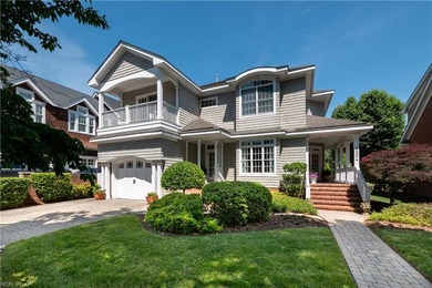 Beach Home For Sale in Norfolk, Virginia