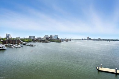 Beach Townhome/Townhouse For Sale in Norfolk, Virginia