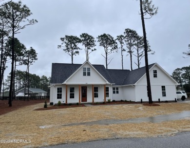 Beach Home For Sale in Cape Carteret, North Carolina