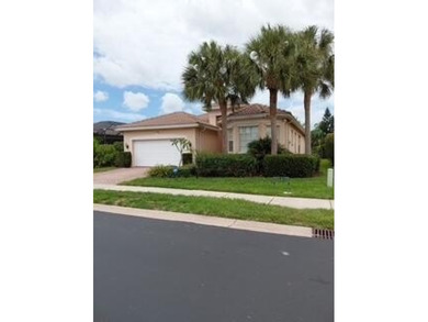 Beach Home For Sale in Fort Myers, Florida