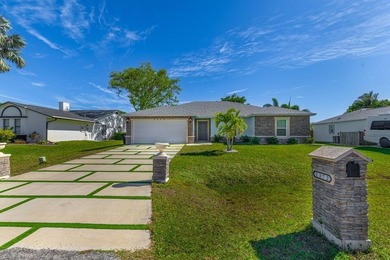 Beach Home For Sale in Port Saint Lucie, Florida