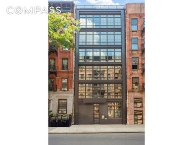 Beach Condo For Sale in New York, New York