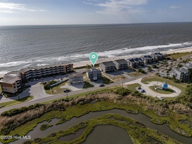 Beach Home For Sale in North Topsail Beach, North Carolina
