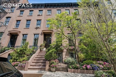 Beach Condo For Sale in Brooklyn, New York