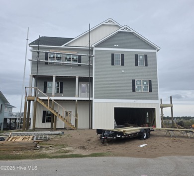 Beach Home For Sale in Sneads Ferry, North Carolina
