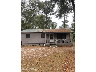 Beach Home For Sale in Washington, North Carolina