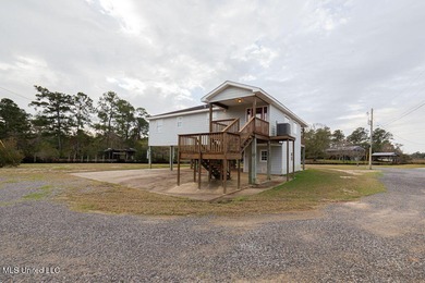 Beach Home For Sale in Pearlington, Mississippi