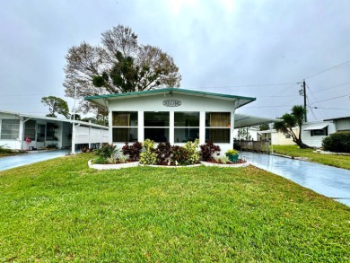 Beach Home For Sale in Daytona Beach, Florida