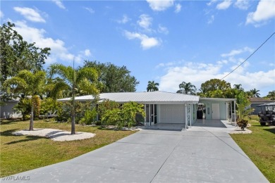 Beach Home For Sale in Fort Myers, Florida