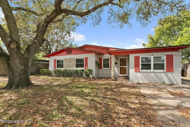 Beach Home Active Under Contract in Jacksonville, Florida