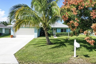 Beach Home For Sale in Hobe Sound, Florida