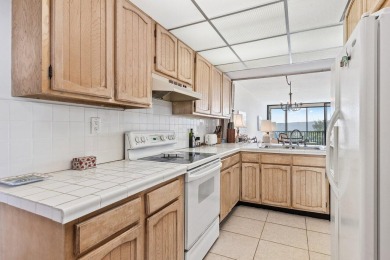 Beach Condo For Sale in Boca Raton, Florida