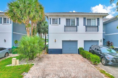 Beach Townhome/Townhouse For Sale in Fort Lauderdale, Florida