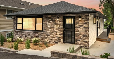 Beach Home For Sale in Gary, Indiana