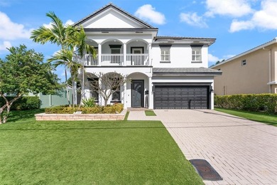 Beach Home For Sale in Fort Lauderdale, Florida