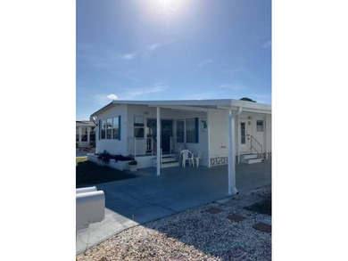 Beach Home For Sale in Nokomis, Florida