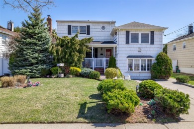 Beach Home For Sale in Island Park, New York