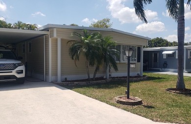 Beach Home Active Under Contract in Boca Raton, Florida