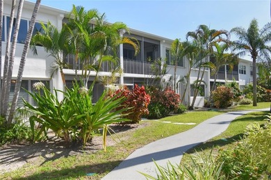 Beach Condo For Sale in Lighthouse Point, Florida