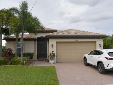 Beach Home For Sale in Port Saint Lucie, Florida