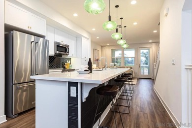 Beach Condo For Sale in Oceanside, California