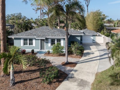 Beach Home For Sale in Venice, Florida