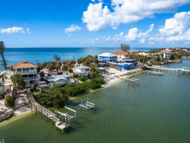 Beach Home For Sale in Nokomis, Florida