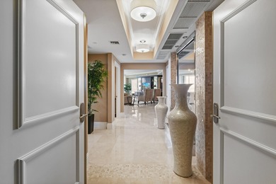 Beach Condo For Sale in Singer Island, Florida