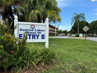 Beach Condo For Sale in Sunrise, Florida