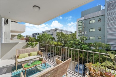Beach Condo For Sale in Key Biscayne, Florida