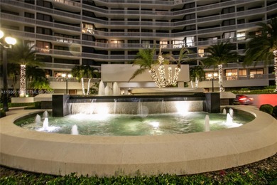 Beach Condo For Sale in Aventura, Florida