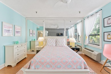 Beach Condo For Sale in Palm Beach, Florida