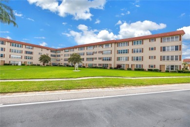 Beach Condo For Sale in St. Petersburg, Florida